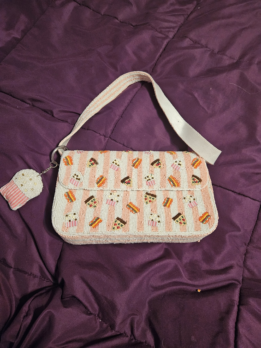 NWOT Beaded Pink Novelty Snack Pattern Shoulder Bag
